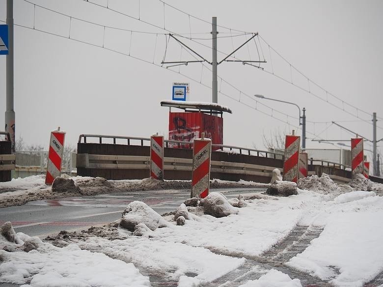 Najpierw rozebrana zostanie połowa wiaduktu – część...