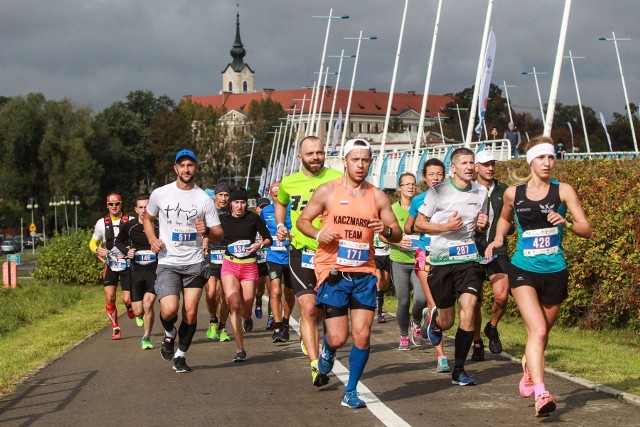 W weekendowych zawodach weźmie udział półtora tysiąca biegaczy w różnym wieku