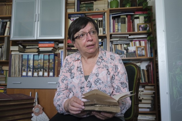 W Książnicy Kopernikańskiej w Toruniu będzie można zobaczyć ułamek kolekcji Krystyny Warachowskiej, o której "Nowości" pisały latem. Pani Krystyna zgromadziła ponad 230 wydań "Pana Tadeusza" oraz wiele mickiewiczowskich pamiątek.
