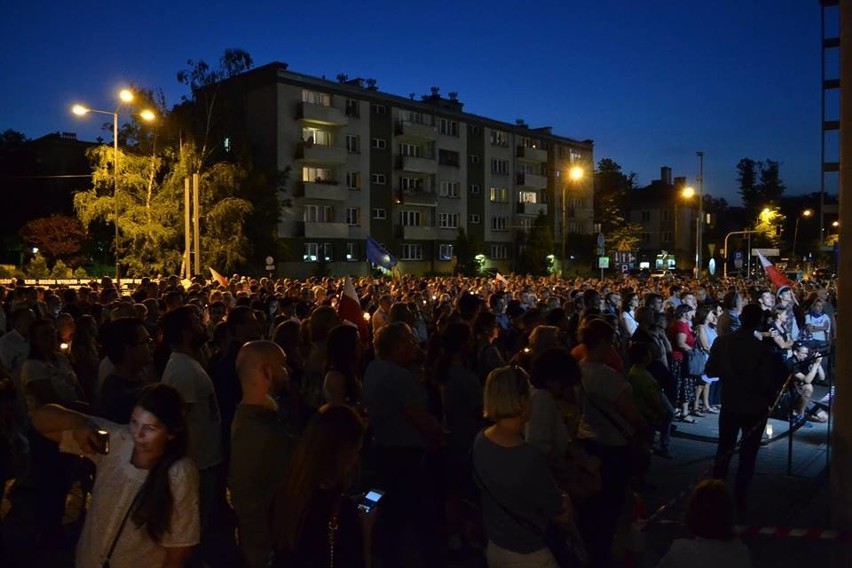 Manifestacja w Katowicach przed Sądem Okręgowym