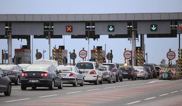 Dobry kierowca cechuje się spokojem, opanowaniem ale i szybką reakcją na niespodziewane zdarzenia na drodze. Zobaczcie czy od urodzenia byliście skazani na sukces za kółkiem. Szczyt motoryzacyjnej oszczędności? Koszt przejechania stu kilometrów tym autem to zaledwie... 8 złotych/TVN TURBO