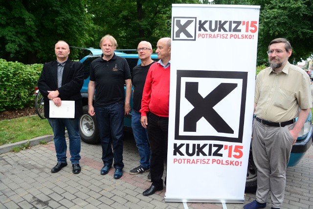 Artur Łepecki (z lewej), Konrad Gałka, Artur Radkiewicz, Jan Maniak i Michał Pawiński mówili o wyjeździe na Ukrainę.