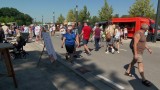 Festiwal ulicznego jedzenia i mistrzostwa burgerowni na kółkach na błoniach Stadionu Narodowego