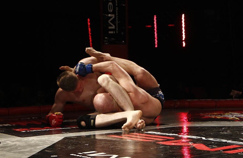 Zawodowa Gala MMA Prime Fighting Championships 3 w hali...