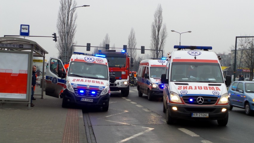 Poważny wypadek na alei Andersa w Krakowie