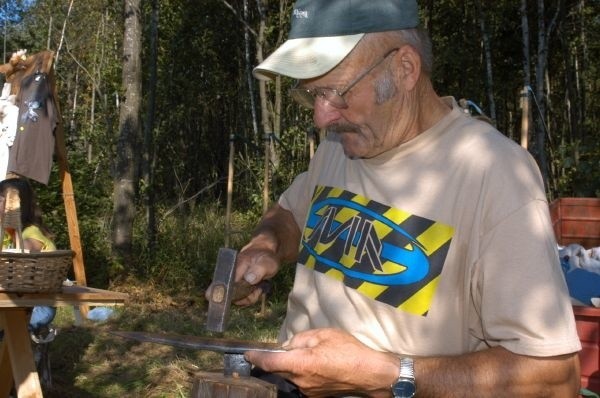 Eugeniusz Pezowicz z Zucielca - ostatni co tak kose...