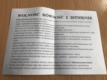 Homofobiczne ulotki rozdawano na Uniwersytecie Opolskim. Rzecznik uczelni: "Akcja była nielegalna"