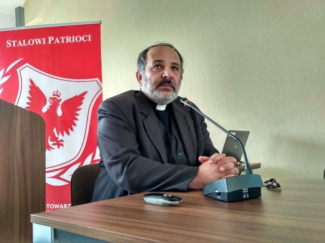 Ksiądz Tadeusz Isakowicz-Zaleski przyznał, że obawia się wzmożonego napływu Ukraińców do Polski.