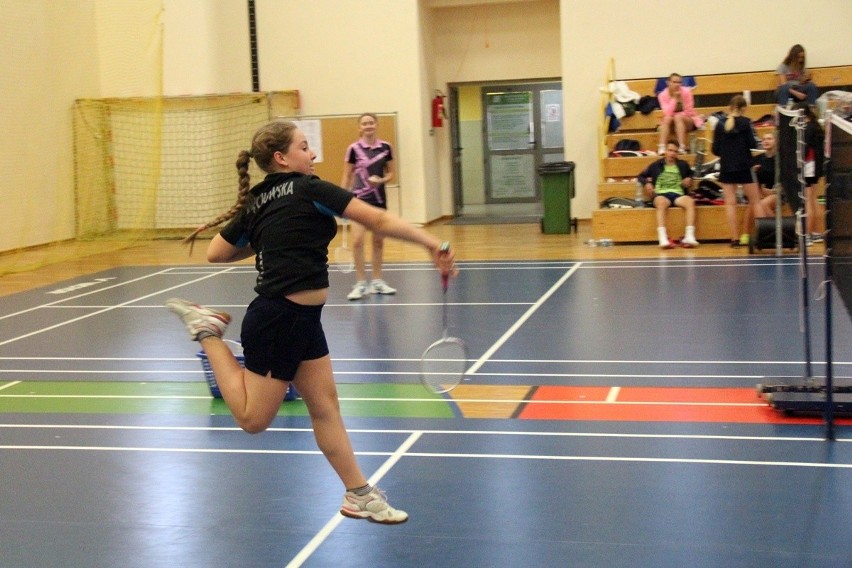 Bardzo dobry występ badmintonistów Orlicza we własnej hali. W Suchedniowie odbył się turniej młodzików i juniorów