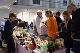 Wege Festiwal w Katowicach: pyszne ciasta i pasztety z soczewicy ZDJĘCIA + WIDEO