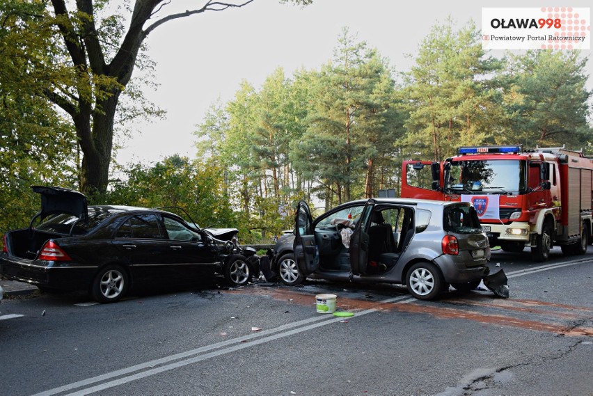 Wypadek pod Wrocławiem. Lądował helikopter LPR [ZDJĘCIA]