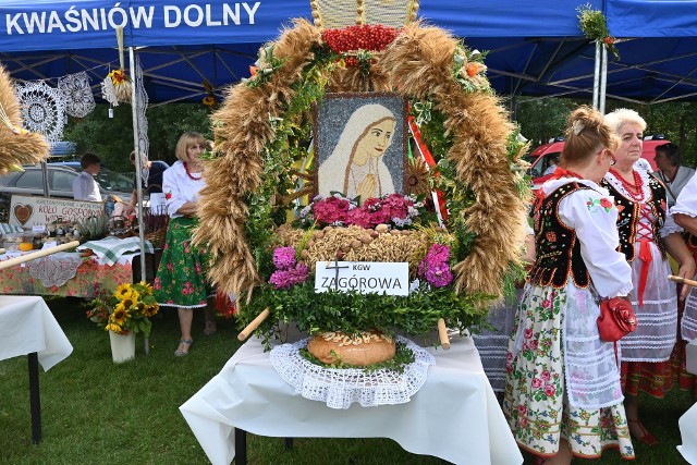 Dekoracje z okazji dożynek w Chechle