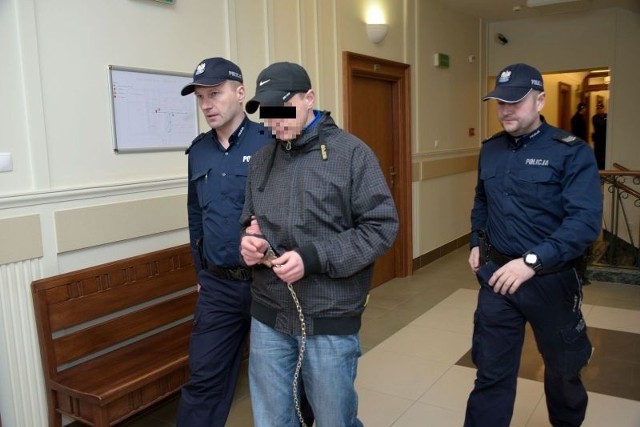 Wyroki 25, 15 i 12 lat więzienia zapadły 5 stycznia przed Sądem Okręgowym w Białymstoku.