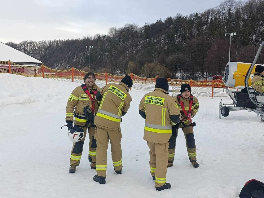 W Bałtowie strażacy ćwiczyli na wypadek awarii wyciągu