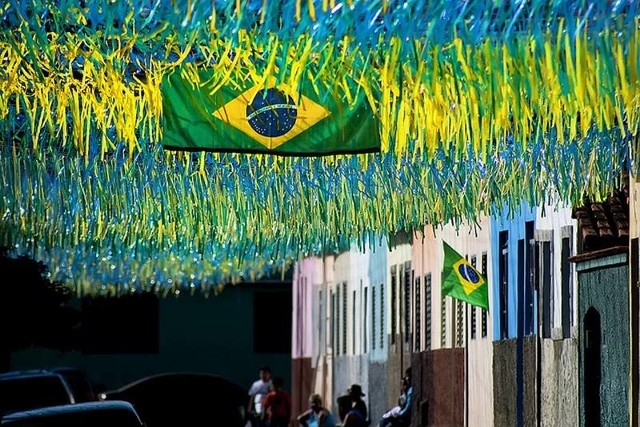 W Brazylii wszyscy żyją piłką, choć nie wszyscy chcieli go właśnie tu...