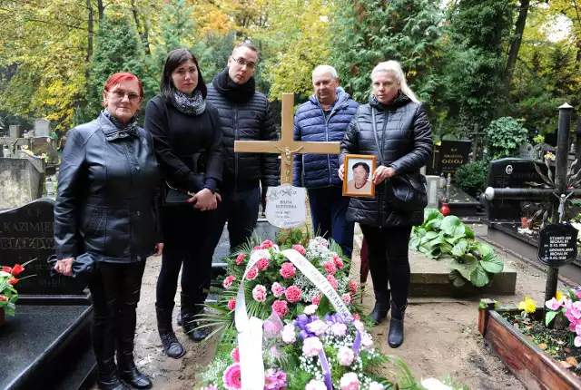 Dla rodziny zmarłej pomylenie zwłok było wielkim szokiem i dodatkowym stresem w dniu pogrzebu. Firma pogrzebowa jednak nie uważa tego wydarzenia, za coś złego