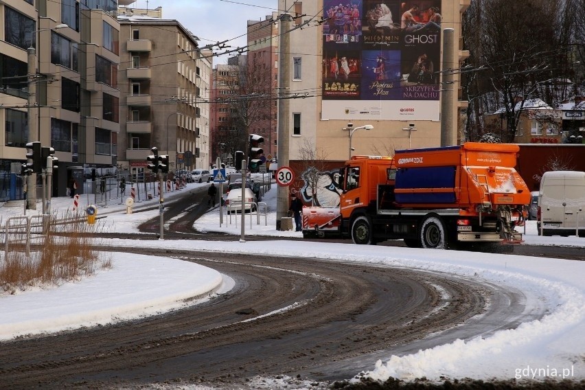 Gdynia przygotowuje się do zimy. Czy w tym roku śnieg nie zaskoczy drogowców?