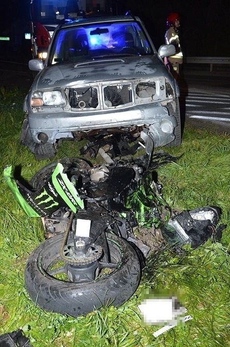 Biała Podlaska: Wypadek w Konstantynowie. 22-letni motocyklista nieoczekiwanie zmienił pas ruchu