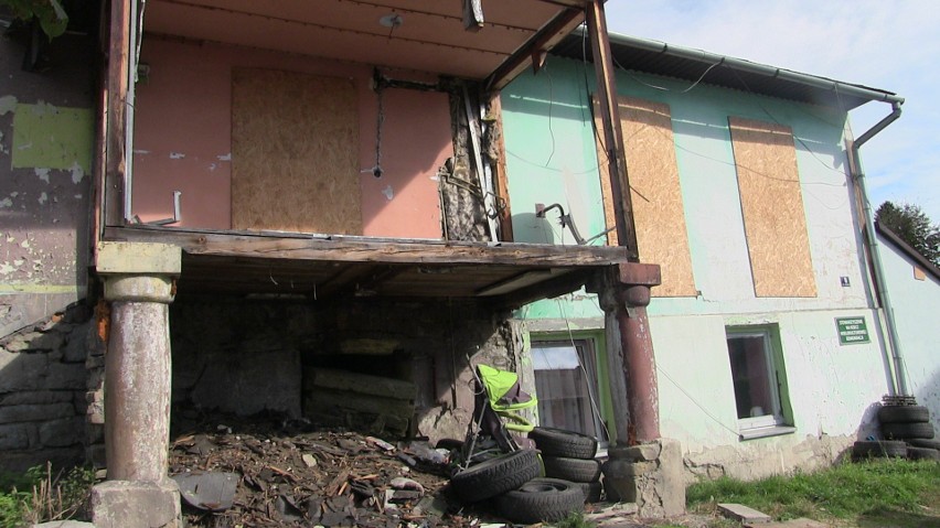 Limanowa. Romowie z ulicy Wąskiej w Limanowej martwią się, jak przetrwają kolejną zimę