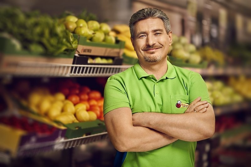 Sieć Biedronka poinformowała, że nagroda roczna za 2019 r....