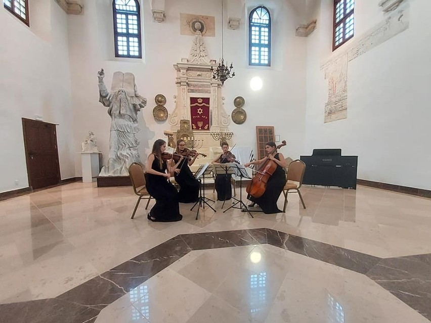 Koncert zespołu Ãtma Quartet zachwycił szydłowską...