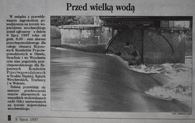 W weekend 12 i 13 lipca, Gazeta Wrocławska informowała, że dziennikarze dyżurują od 8 do 22 pod telefonem, także w dni wolne.
