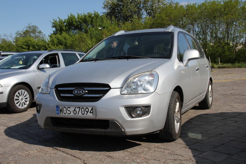 Kia Carens, rok 2007, 2,0 diesel, 12 900 zł