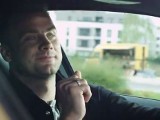 Zobacz, jak Artur Boruc śpiewa francuskie hity! [FILM]