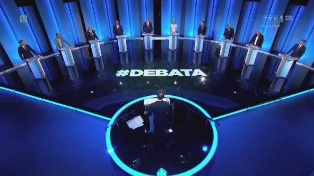 Debata prezydencka w studiu TVP. Debata była transmitowana na żywo w TVP1.