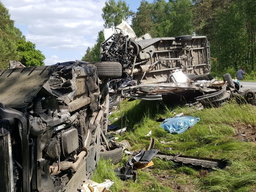 Na drodze krajowej nr 25 niedaleko Białego Boru w powiecie...