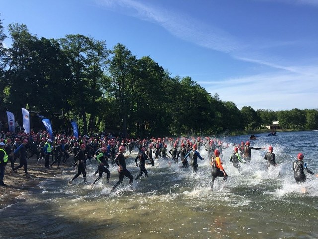 Zawody triathlonowe w Sierakowie są najważniejszą imprezą tego typu w Polsce w pierwszej fazie sezonu