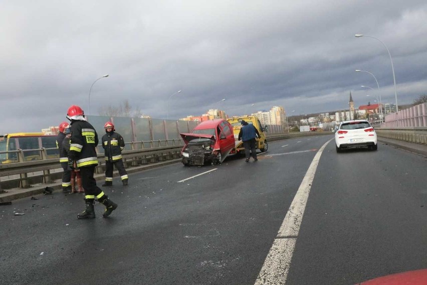 Wrocław: Wypadek na Gądowiance. Są duże korki