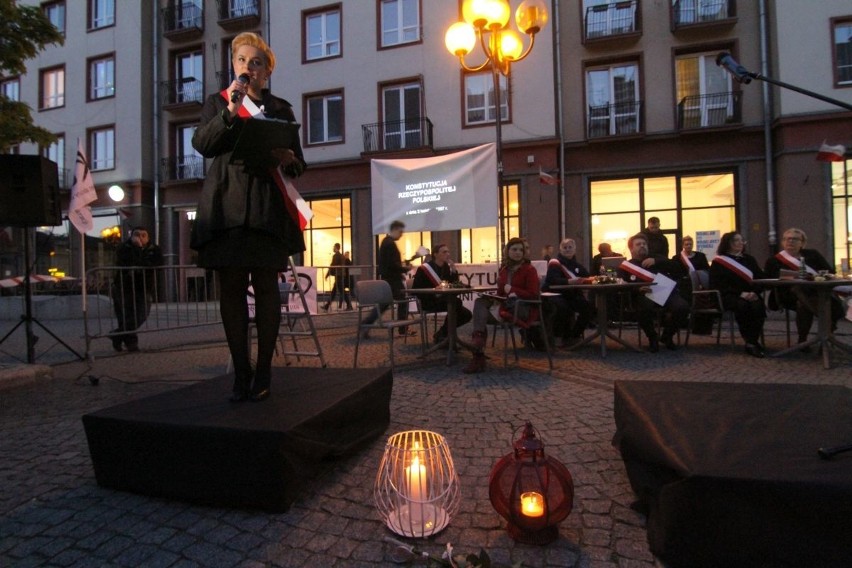 Nocne Czytanie Konstytucji we Wrocławiu, 02.05.2016