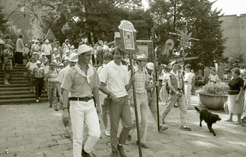 Rybnicka Pielgrzymka na Jasną Górę lata 1990-91