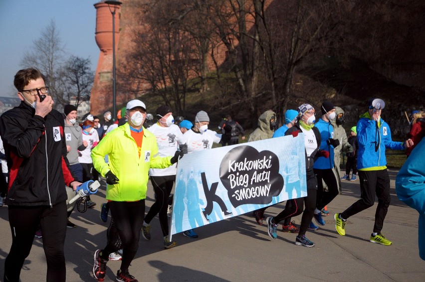 "Chcemy biegać w Krakowie!" Protest biegaczy w centrum miasta [NOWE ZDJĘCIA, WIDEO]