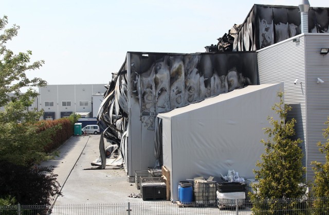 Pożar hali produkcyjno-magazynowej niemieckiego koncernu Coko-Werk wybuchł 27 lipca. W hali było blisko 30 maszyn