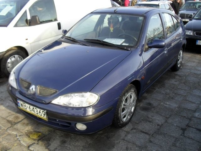 Renault Megane, 2002 r., 1,4 + gaz, wspomaganie kierownicy,...