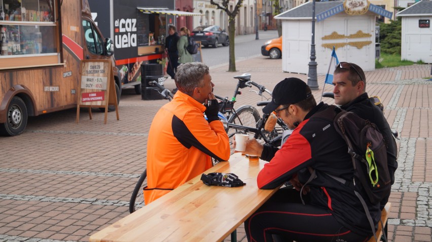 Majówka w Żorach: Na rynku zaparkowały food trucki