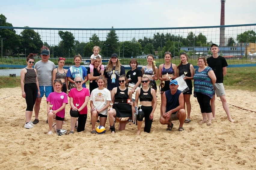 Turniej siatkówki plażowej na 15-lecie Gali Skarżysko-Kamienna