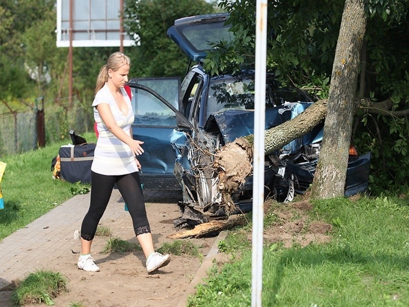 Wypadek na ulicy Gdanskiej w Slupsku. Kierowca zasnąl i...
