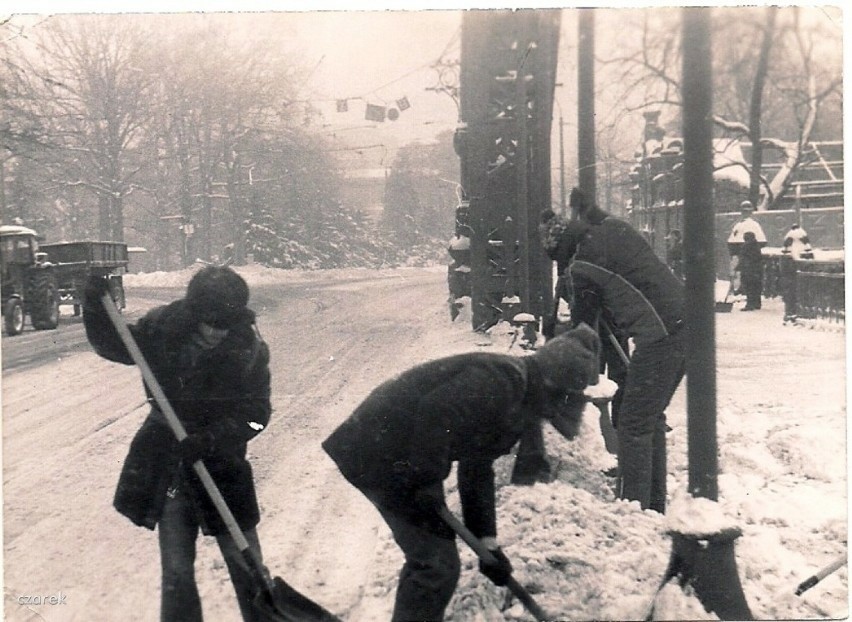Atak zimy we Wrocławiu na przełomie 1978 i 1979 roku....