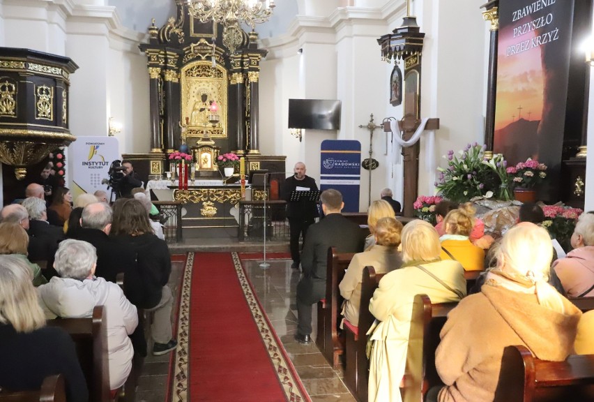 Wspaniały koncert organowy Marii Erdman w kościele w Lisowie koło Jedlińska. Zobacz zdjęcia