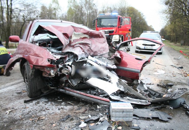 Po wypadku w Miasteczku Śląskim cztery osoby trafiły do szpitali