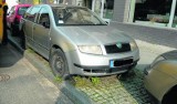 Porzucone auto w centrum Łodzi
