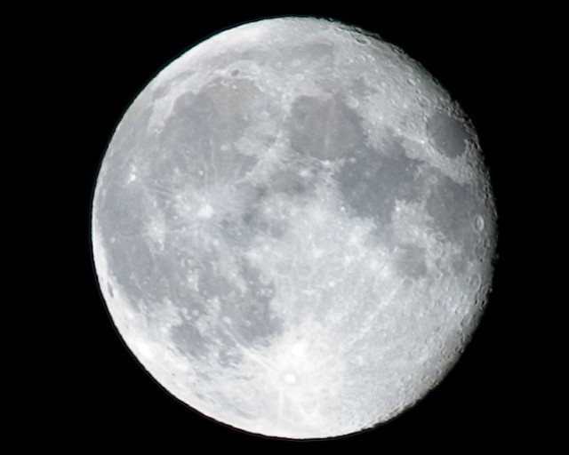W tym roku do pełni Księżyca dojdzie dokładnie 25 grudnia.
