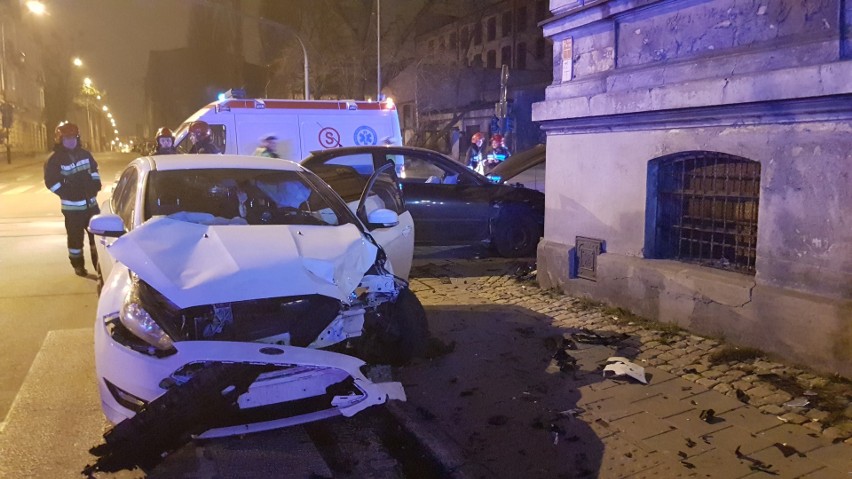 Wypadek na Zielonej w Łodzi. Dwie kobiety ranne w zderzeniu...
