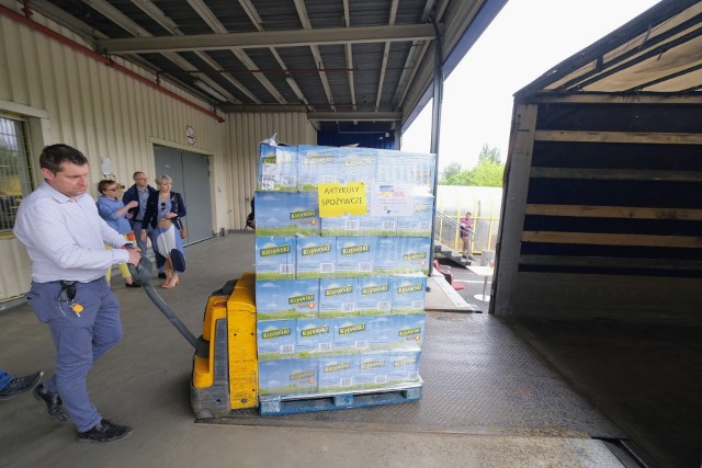 W środę, 25 maja miało miejsce przekazanie blisko 12 ton darów, które delegacja będzie transportować do Kijowa.