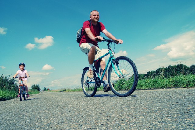 OC dla rowerów, czyli bądź mądry przed szkodąUmowę może zawrzeć każdy zainteresowany, bez względu na obywatelstwo, wiek i stan zdrowia.