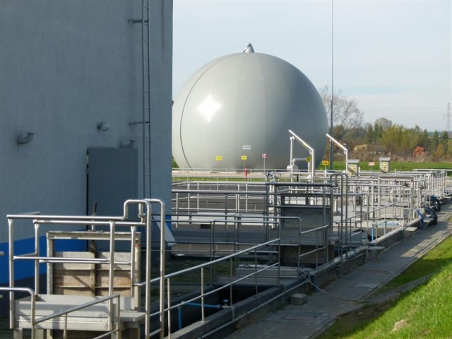 W zduńskowolskiej oczyszczalni ścieków do biogazowni dołączy jeszcze farma fotowoltaiczna