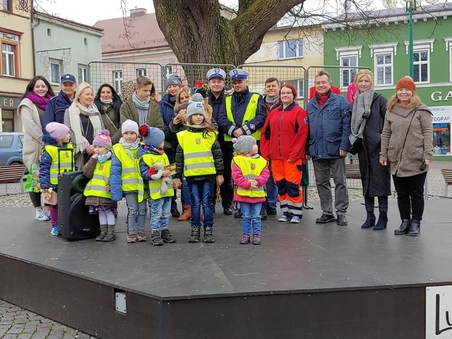 „Kobiety wulkany" wzięły udział w akcji na Rynku w Lublińcu.Zobacz kolejne zdjęcia. Przesuwaj zdjęcia w prawo - naciśnij strzałkę lub przycisk NASTĘPNE